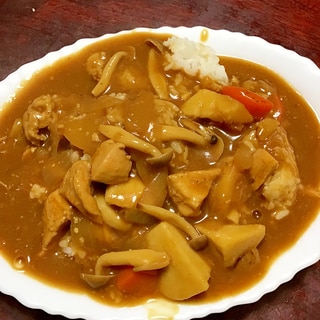 シメジと鶏ムネの酒粕入りカレー。